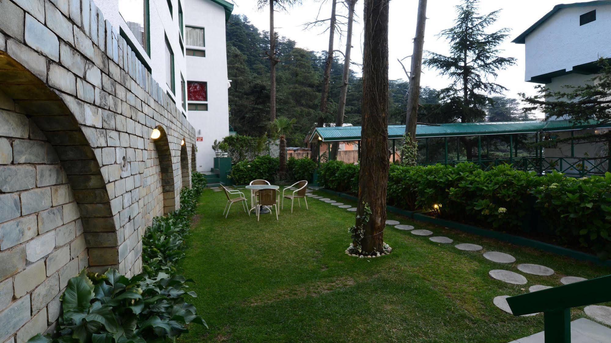 Honeymoon Inn Shimla Exterior photo